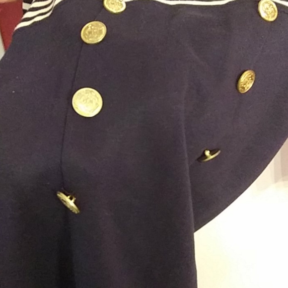 Dress - Picture 4 of 4